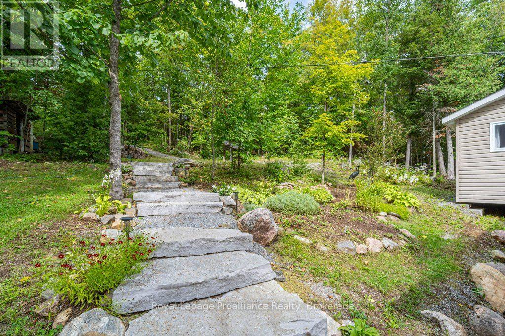 1077 Pukitis Trail, Highlands East, Ontario  K0L 1A0 - Photo 37 - X13774124