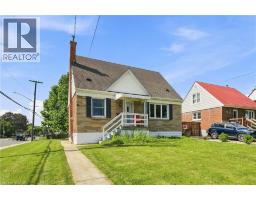44 GREEN MEADOW Road, Hamilton, Ontario