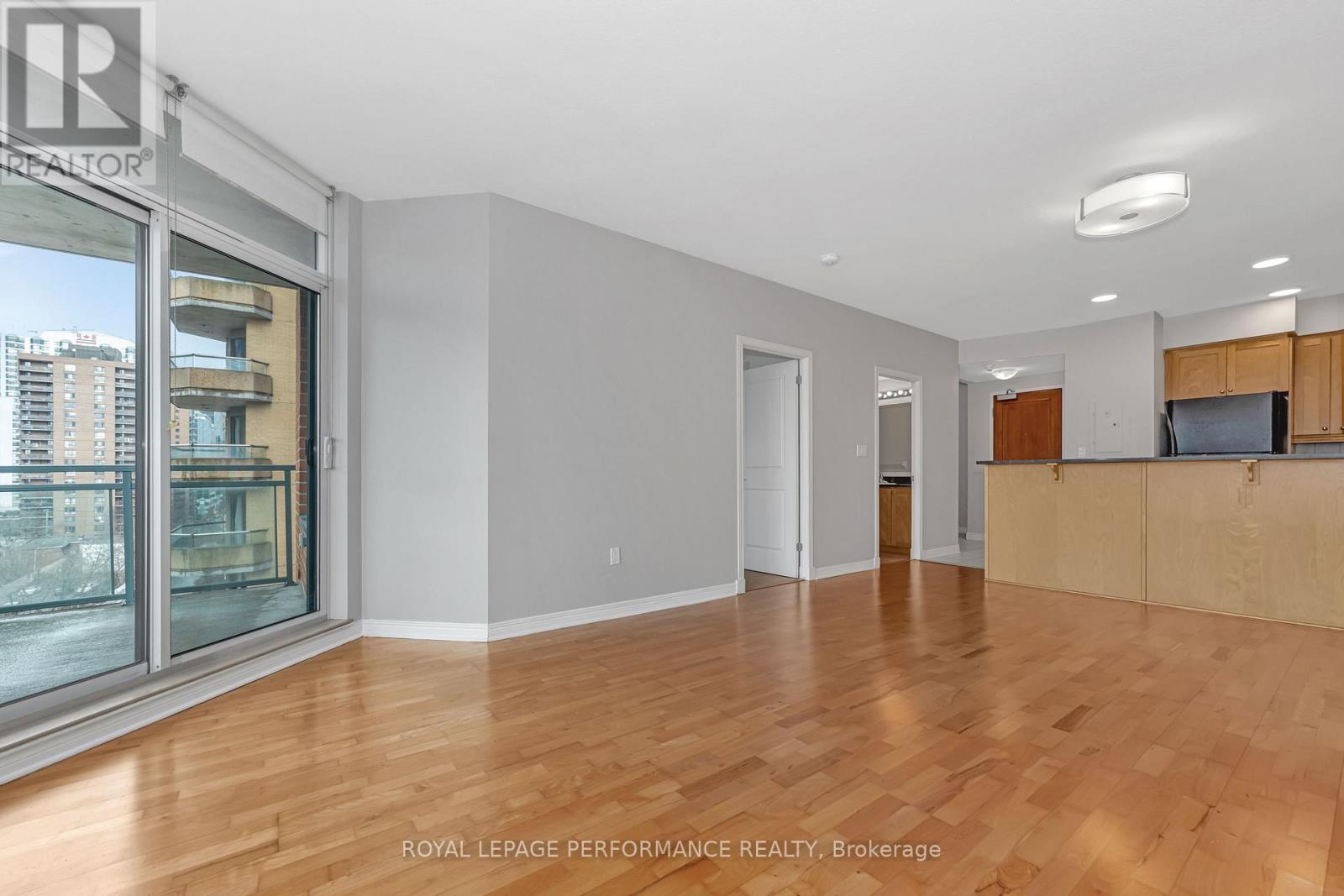604 - 570 Laurier Avenue W, Ottawa, Ontario  K1R 1C8 - Photo 12 - X13774072