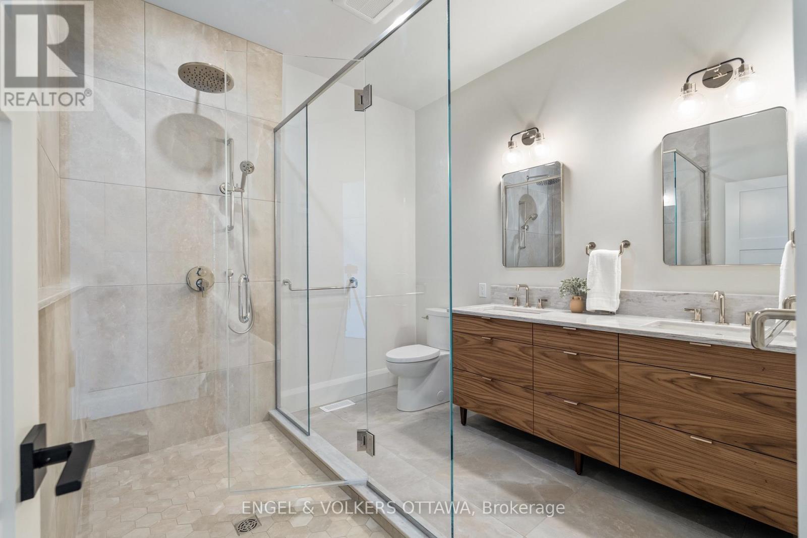 35 Mackay Street, Ottawa, Ontario  K1M 2B2 - Photo 24 - X13774182