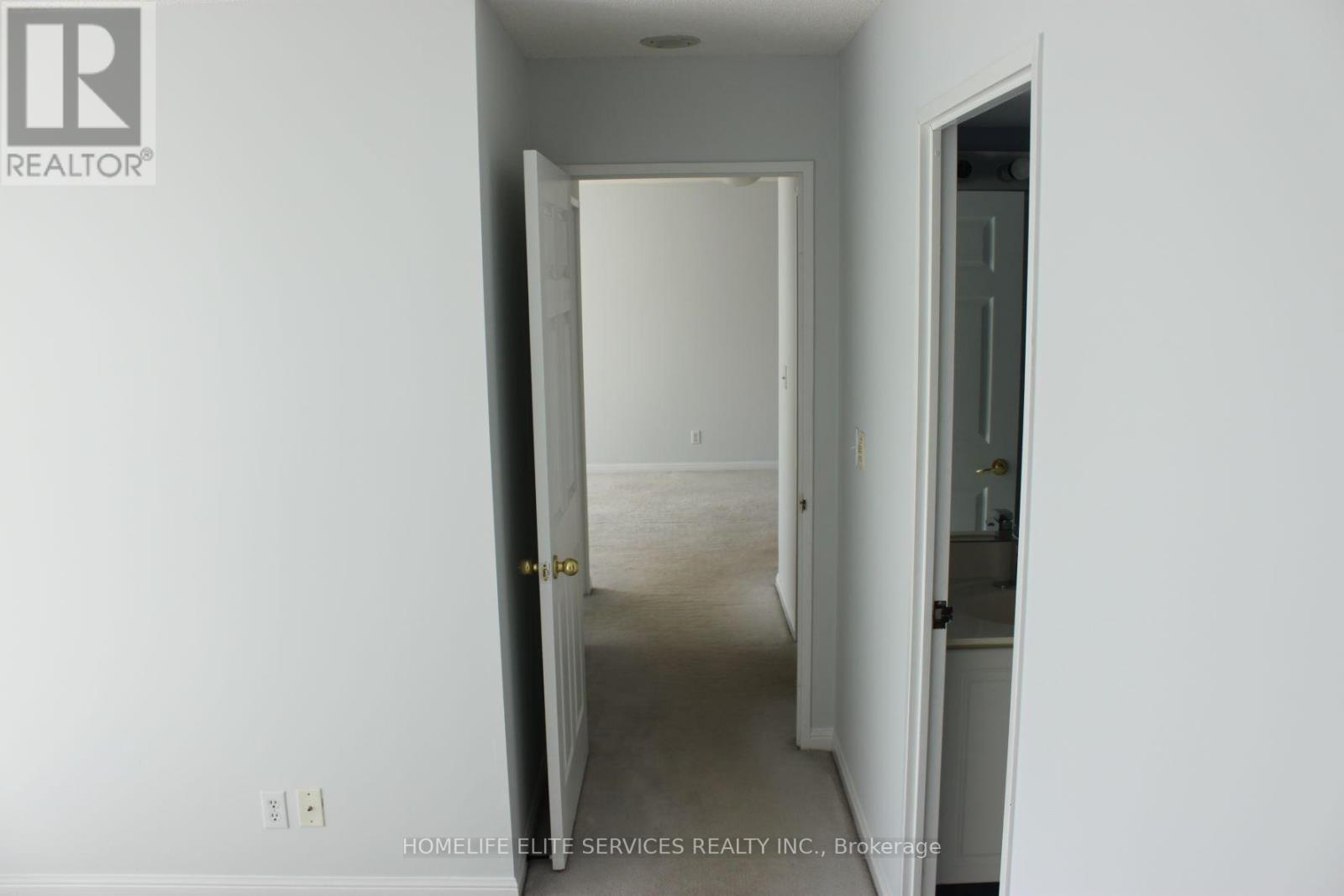 1615 - 11 Lee Centre Drive, Toronto, Ontario  M1H 3J5 - Photo 17 - E13774188
