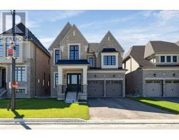 33 GIANVITO CRESCENT, King, Ontario
