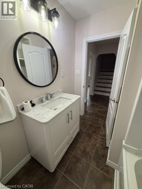 46 Delevan Crescent, Hamilton, Ontario  L9A 4A7 - Photo 15 - 40861761