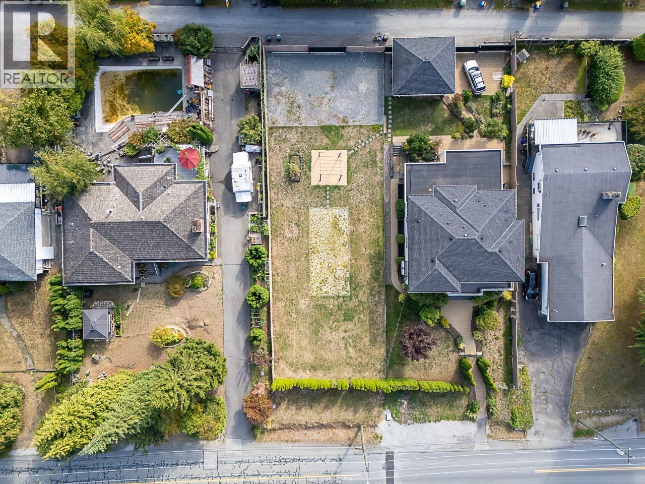 1988 Kensington Avenue, Burnaby, British Columbia  V5B 4E1 - Photo 32 - R3163452