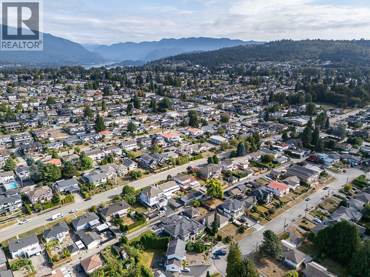 1988 Kensington Avenue, Burnaby, British Columbia  V5B 4E1 - Photo 35 - R3163452