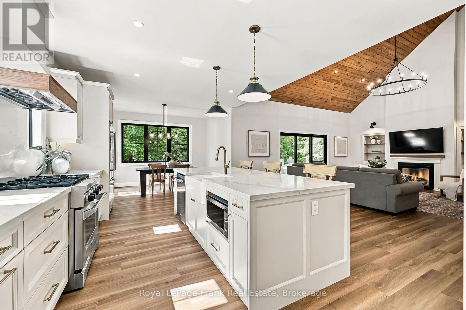 88 Waldweg, Scugog, Ontario  L0B 1B0 - Photo 13 - E13774408