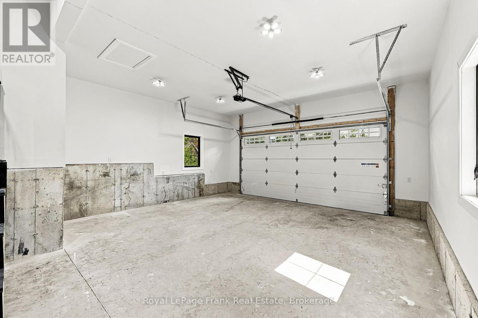 88 Waldweg, Scugog, Ontario  L0B 1B0 - Photo 40 - E13774408