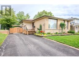 12 DAPHNE CRESCENT, Barrie, Ontario