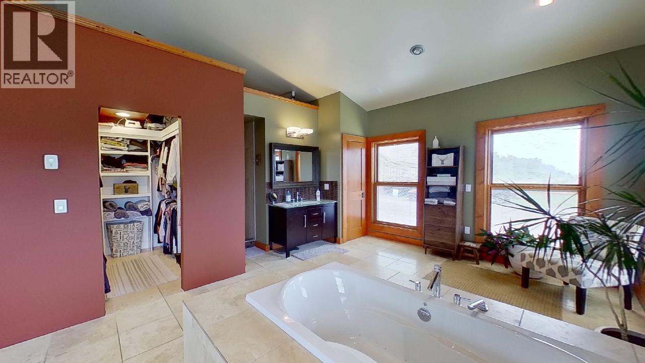 14154 Smith Road, Fort St. John, British Columbia  V1J 8E1 - Photo 19 - R3118561