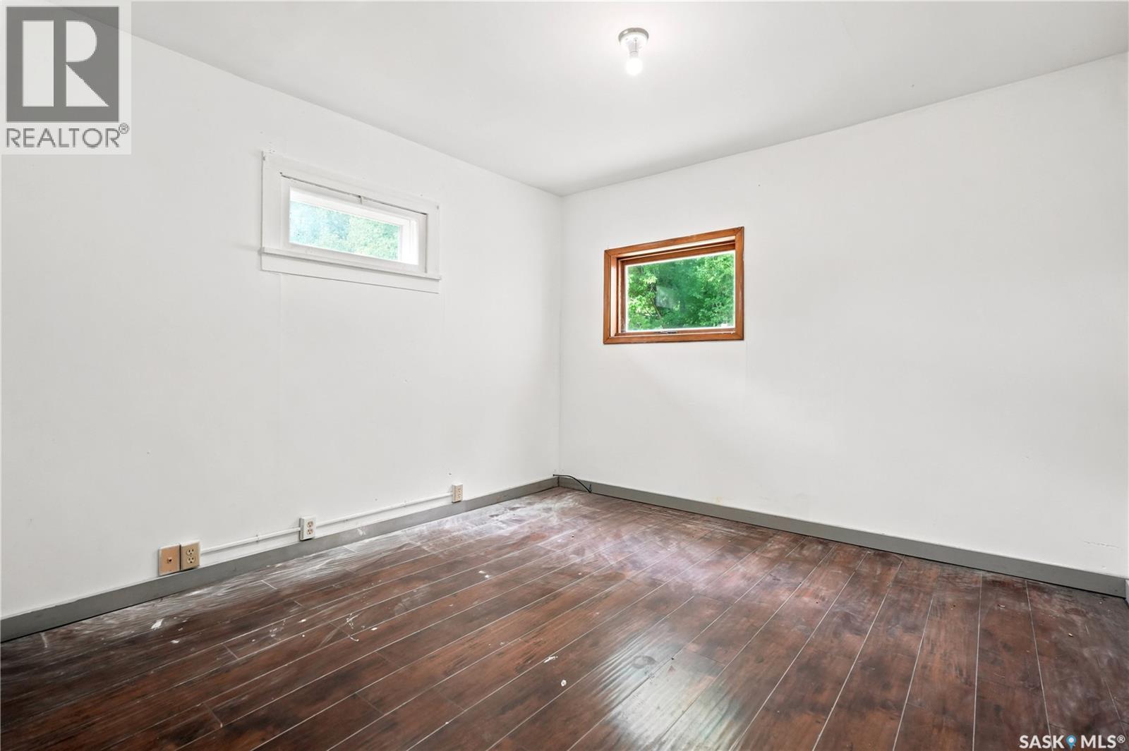 311 3rd Street, Chaplin, Saskatchewan  S0H 0V0 - Photo 24 - SK048278