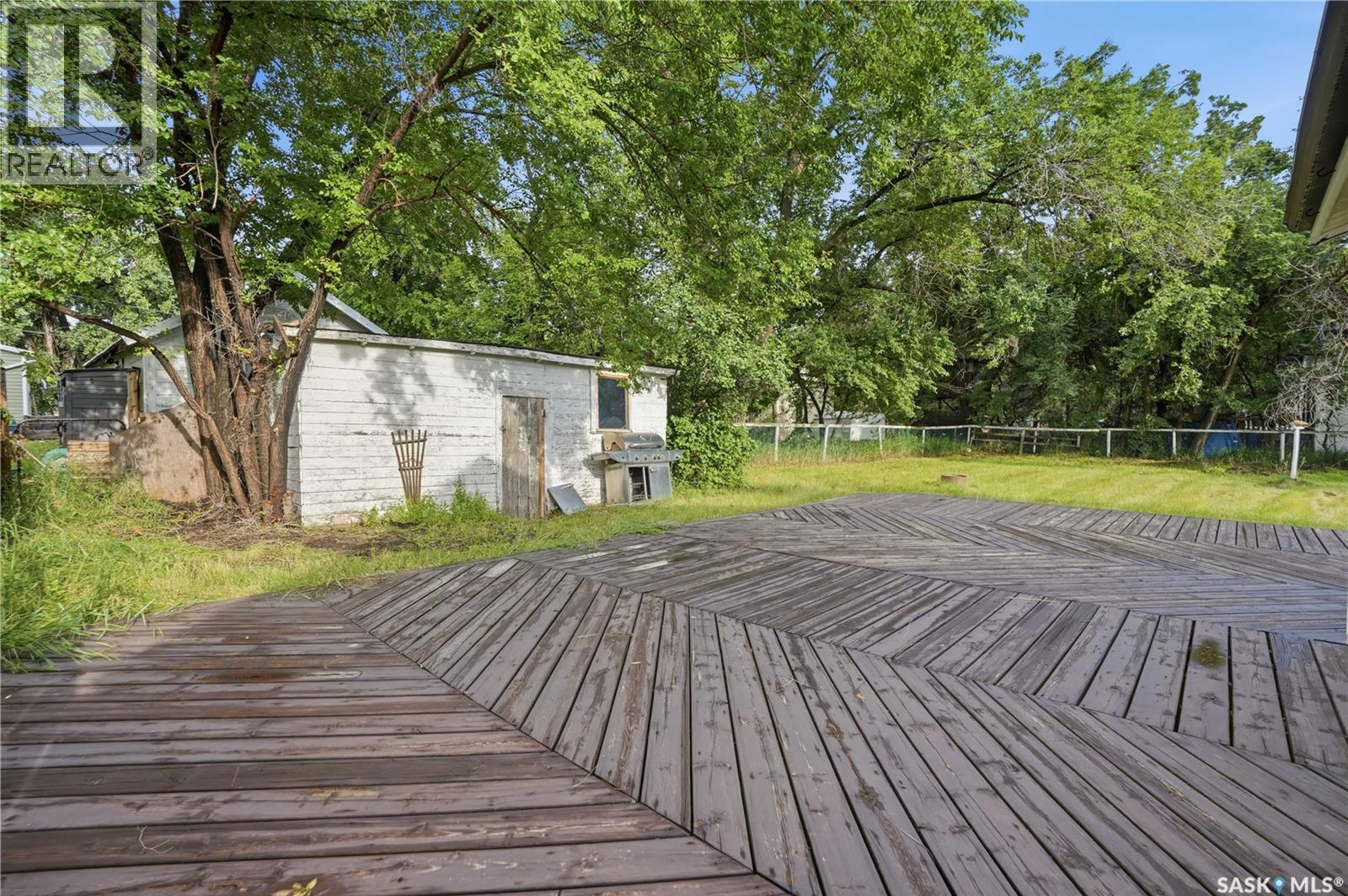 311 3rd Street, Chaplin, Saskatchewan  S0H 0V0 - Photo 33 - SK048278