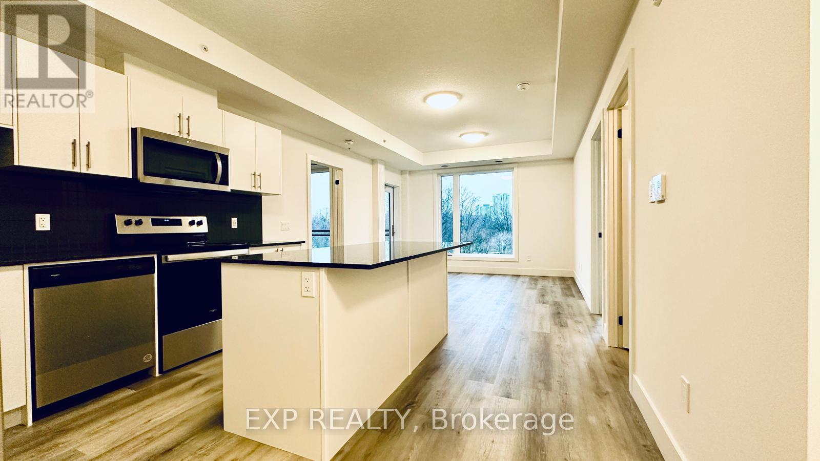 506 - 107 Roger Street, Waterloo, Ontario  N2J 1A4 - Photo 2 - X13774374