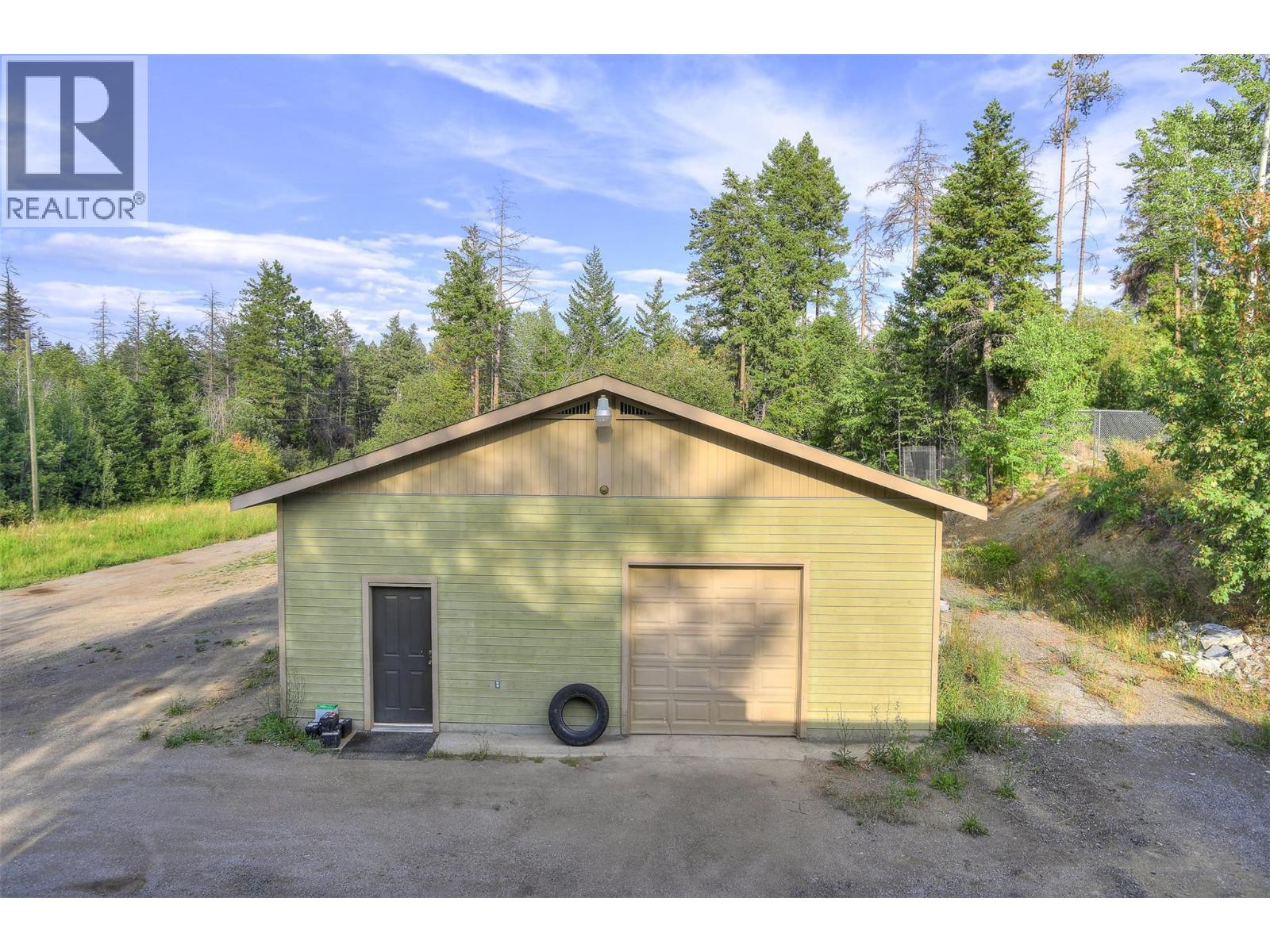 3525 McKellar Road West Kelowna Photo 28