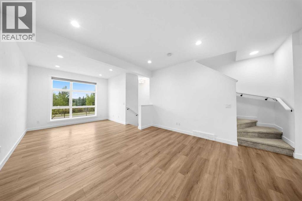 144 Walden Lane Se, Calgary, Alberta T2X 2A7 - Photo 7 - A2343104