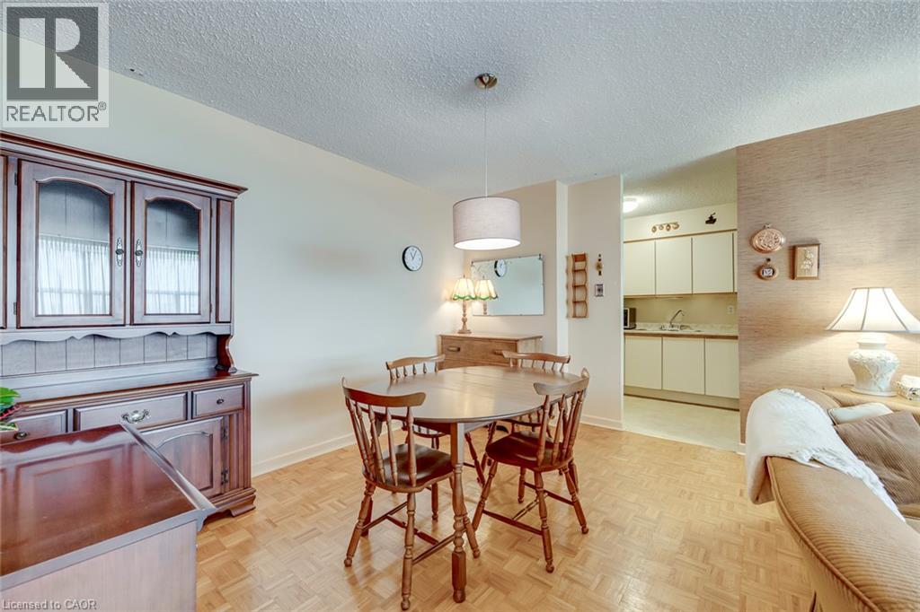 212 Kerr Street Unit# 906, Oakville, Ontario  L6K 3B1 - Photo 24 - 40862559