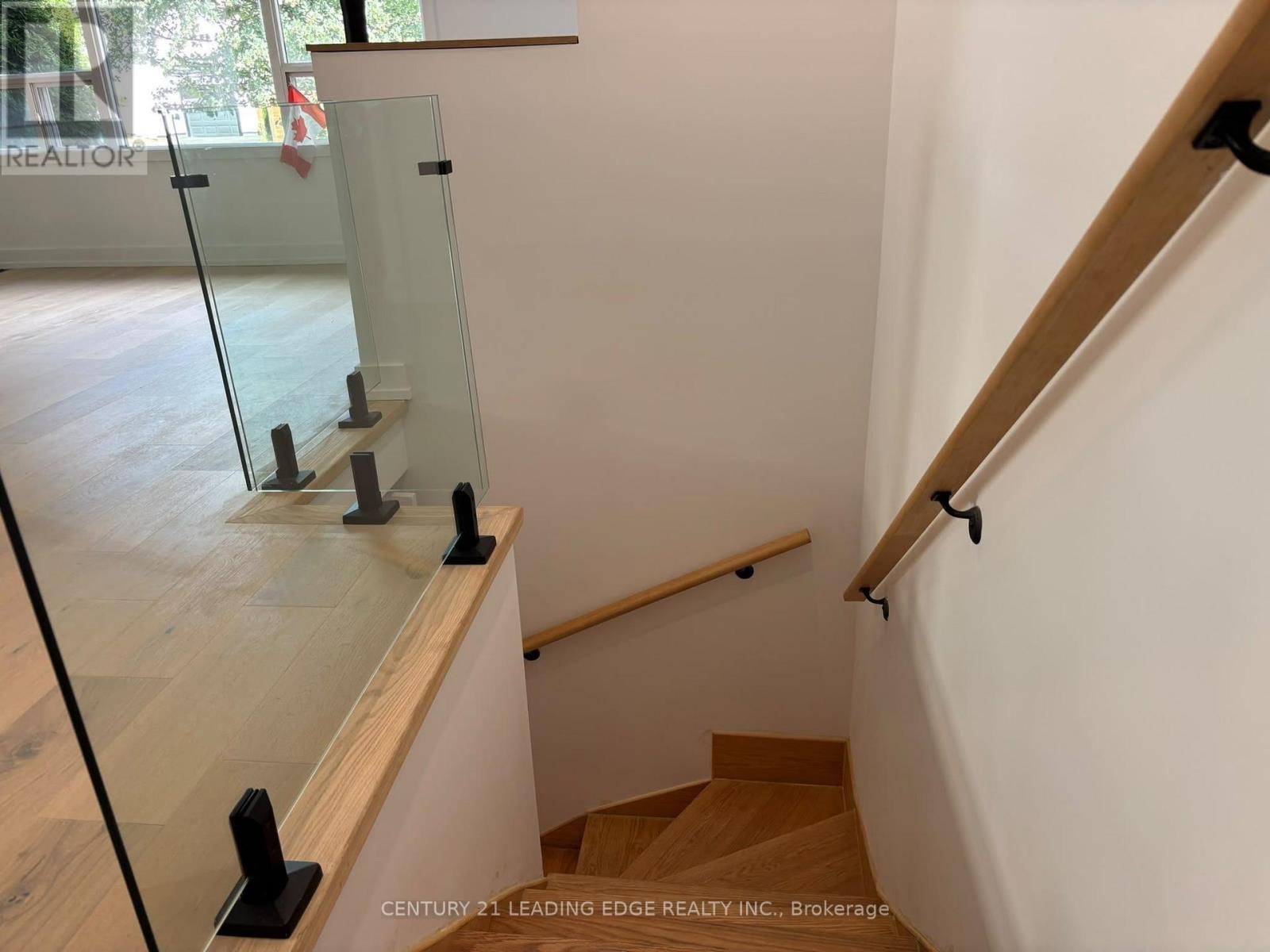 2190 Breezy Brae Drive, Mississauga, Ontario L4Y 1N5 - Photo 13 - W13773834