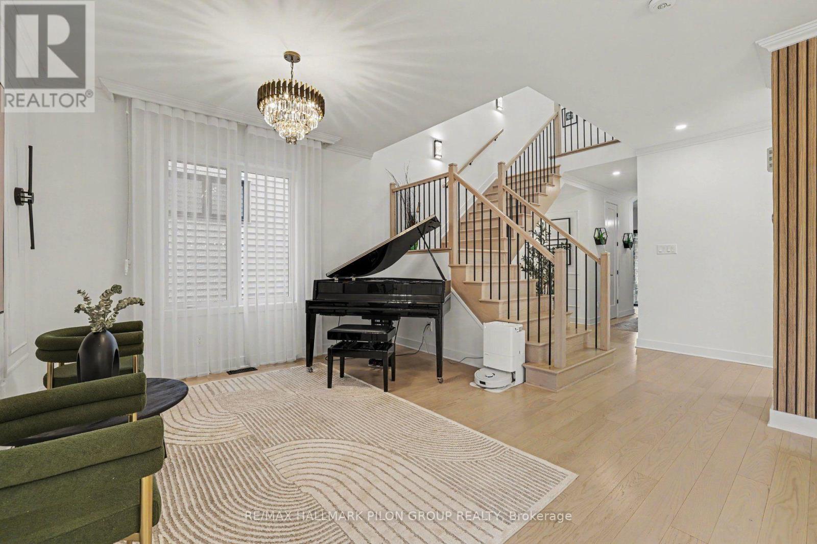 308 Cornice Street, Ottawa, Ontario  K1W 0R4 - Photo 5 - X13774470