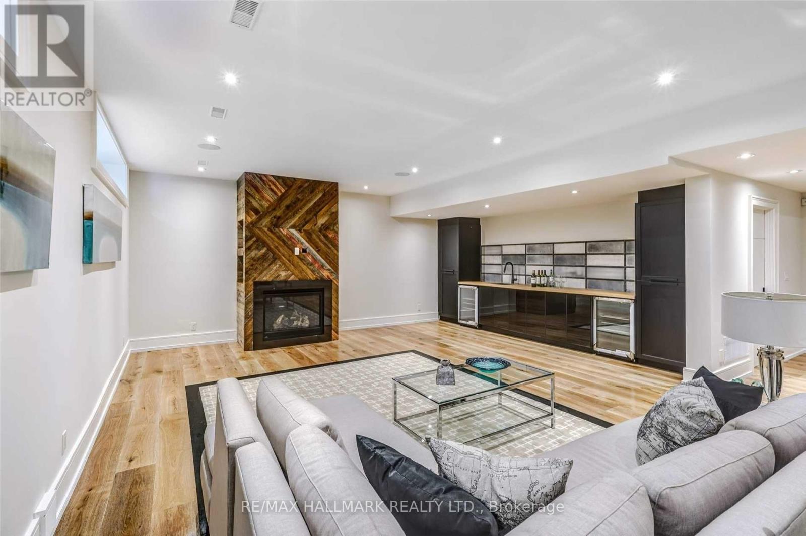 31 Timberlane Drive, Toronto, Ontario  M3H 1J3 - Photo 19 - C13774492