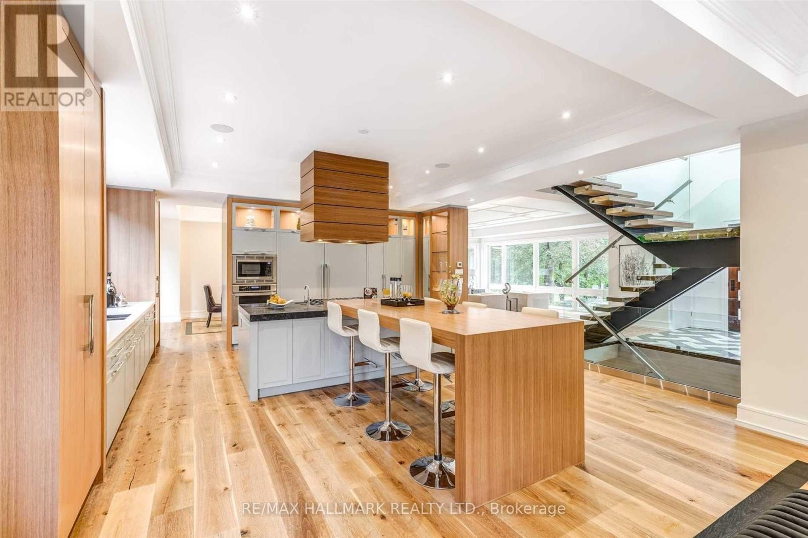 31 Timberlane Drive, Toronto, Ontario  M3H 1J3 - Photo 9 - C13774492