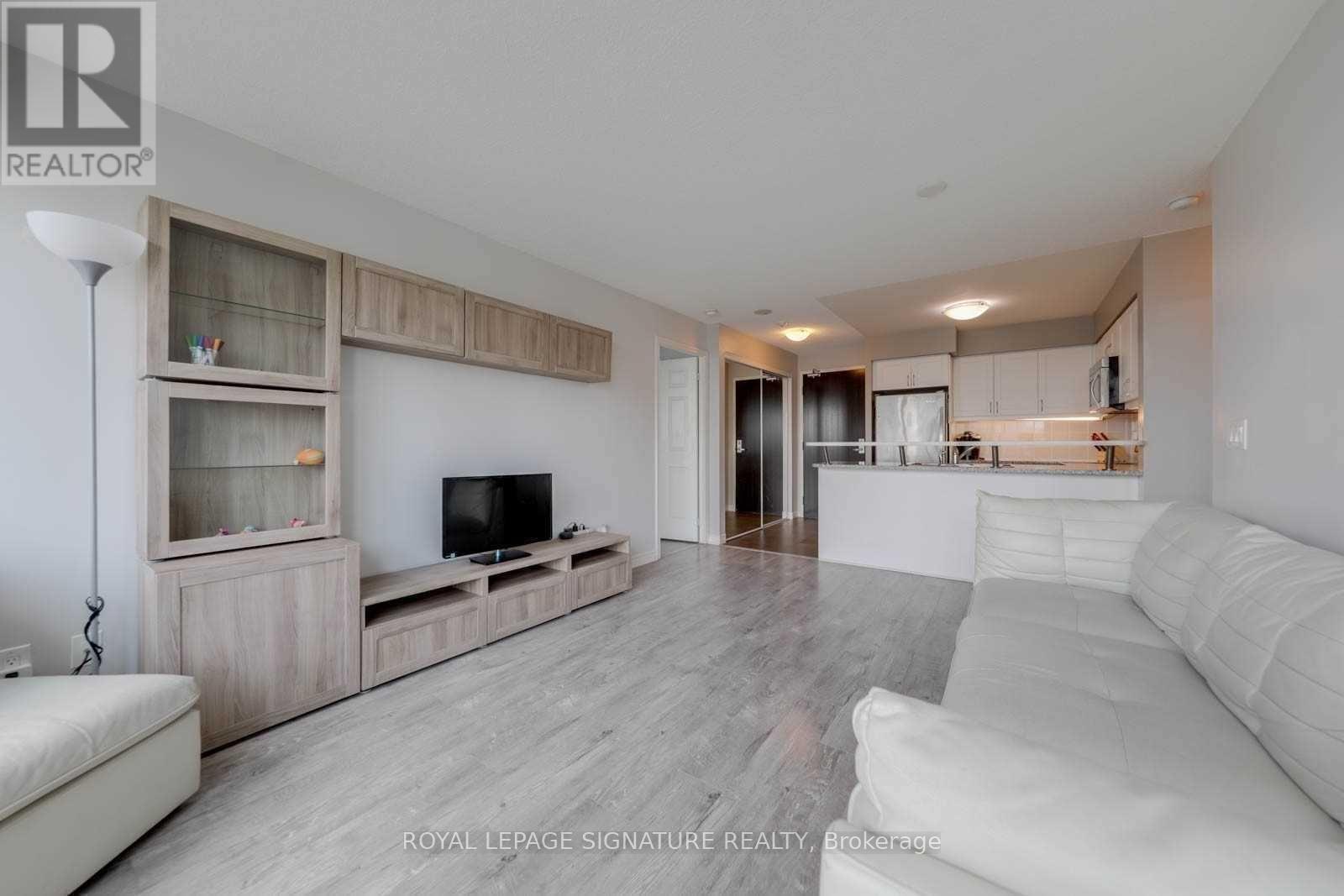 1609 - 25 LOWER SIMCOE STREET