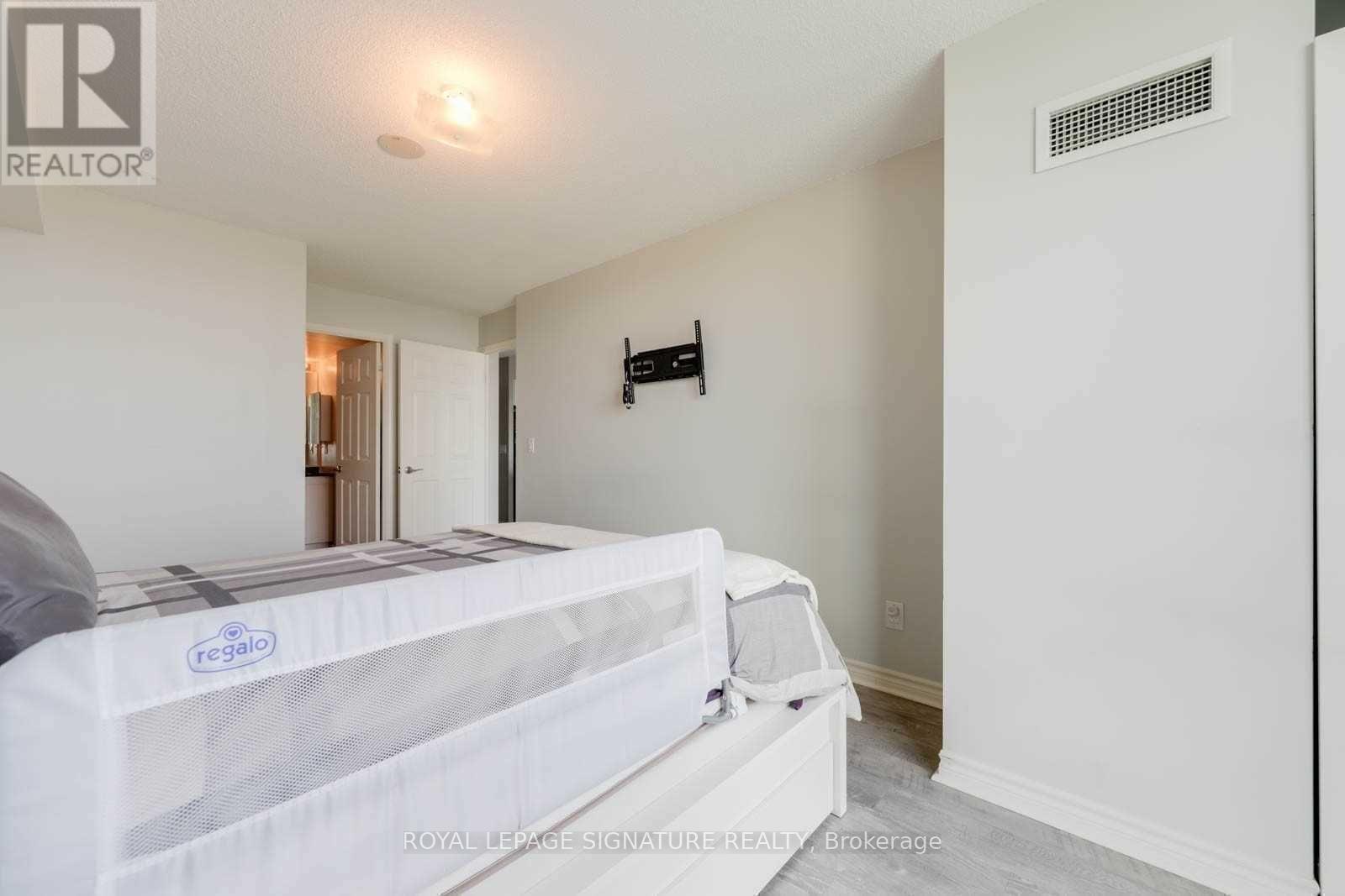 1609 - 25 Lower Simcoe Street, Toronto, Ontario  M5J 3A1 - Photo 11 - C13774604