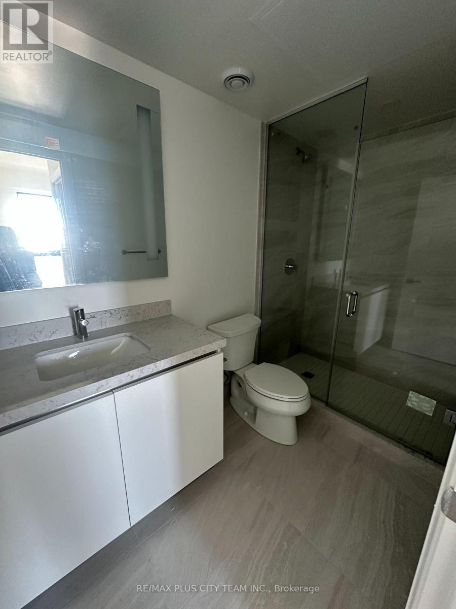 3204 - 2 Erskine Road, Mississauga, Ontario L5B 0S1 - Photo 4 - W13774548