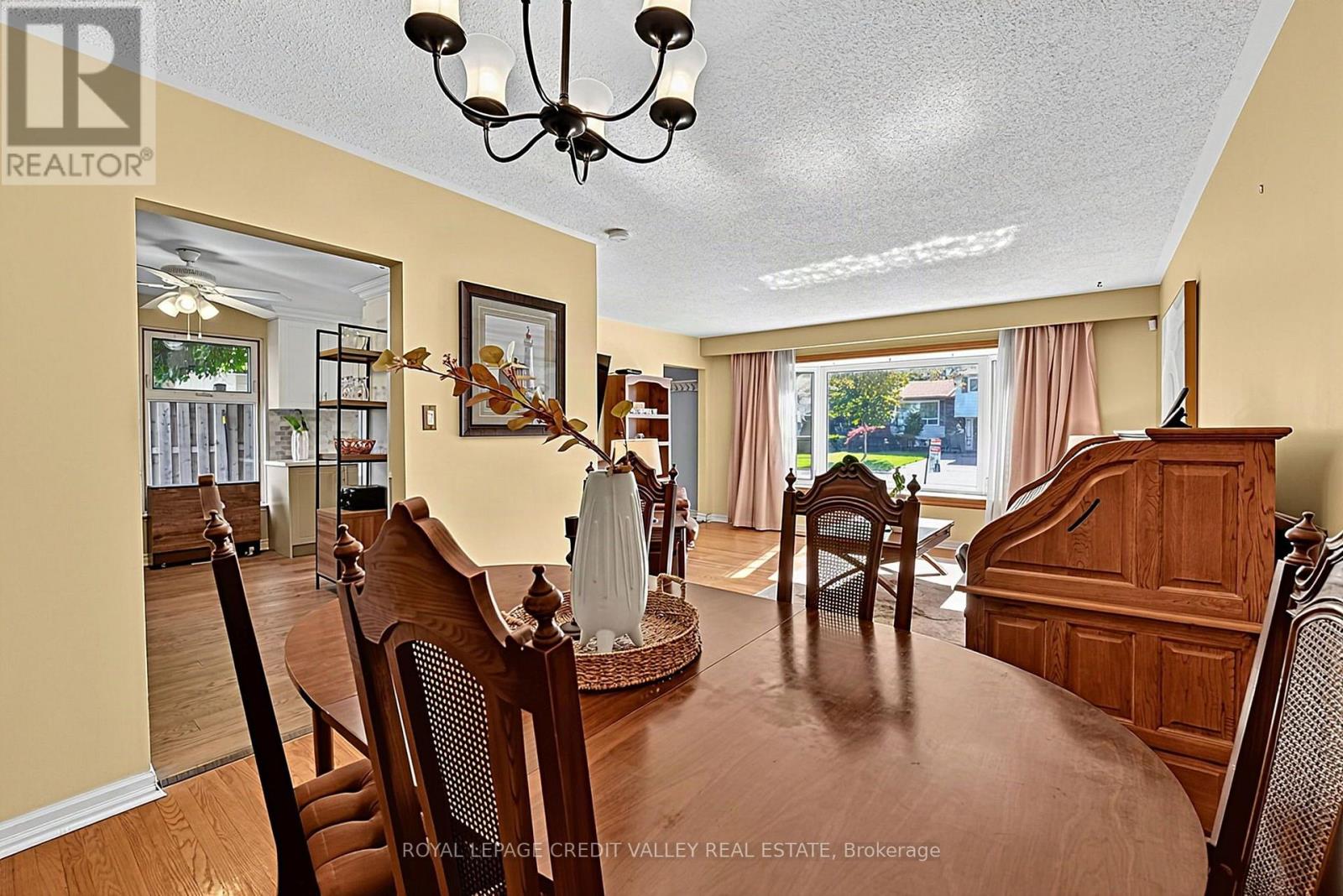 16 Lockton Crescent, Brampton, Ontario  L6W 1C3 - Photo 14 - W13774560