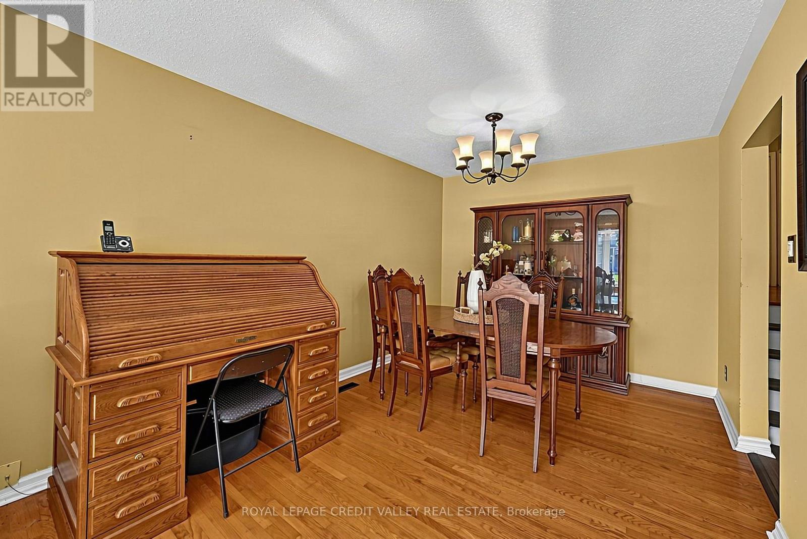16 Lockton Crescent, Brampton, Ontario  L6W 1C3 - Photo 15 - W13774560
