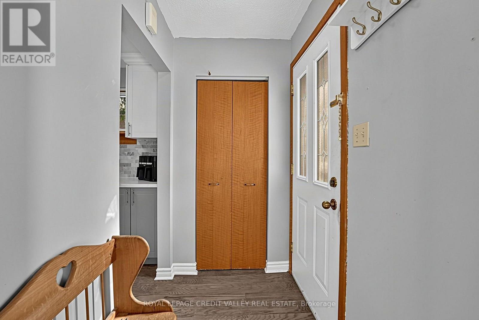 16 Lockton Crescent, Brampton, Ontario  L6W 1C3 - Photo 6 - W13774560
