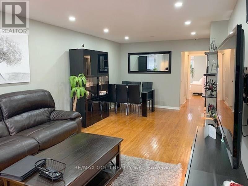 Upper - 27 Brookdale Crescent, Brampton, Ontario  L6T 1M8 - Photo 6 - W13774574