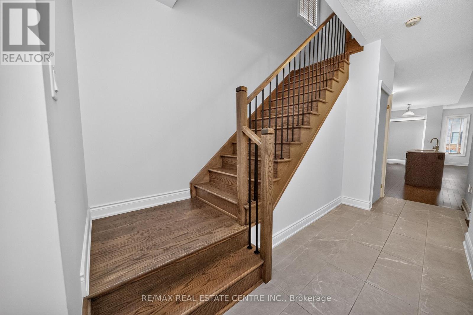 8 Banner Elk Street, Brampton, Ontario  L6Y 6J6 - Photo 14 - W13774576