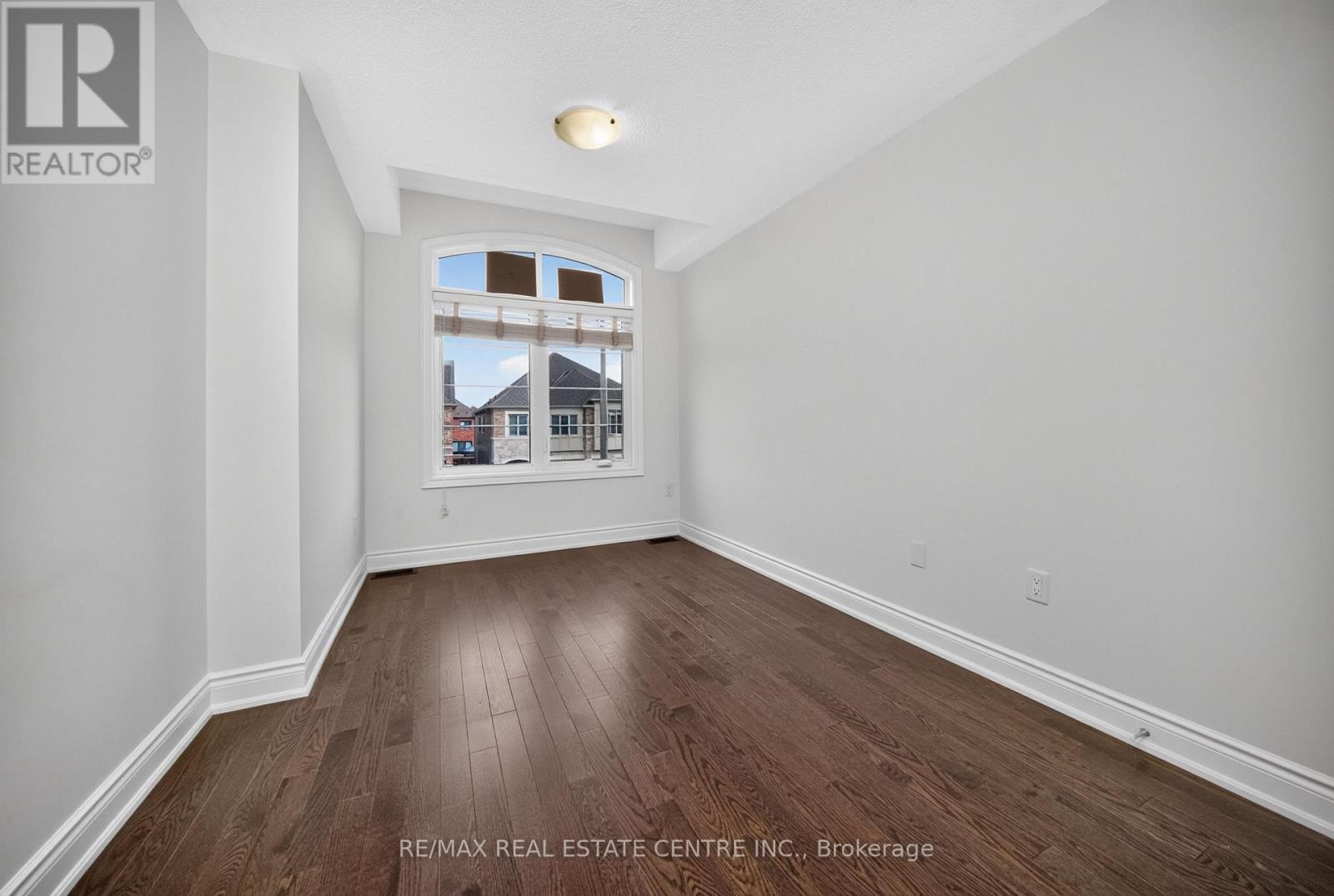 8 Banner Elk Street, Brampton, Ontario  L6Y 6J6 - Photo 24 - W13774576