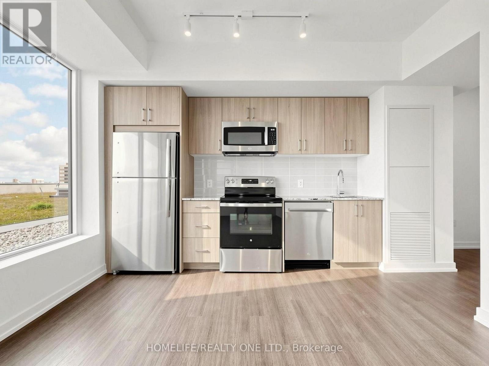 919 - 4010 Eglinton Avenue W, Toronto, Ontario M9A 0G5 - Photo 17 - W13774586