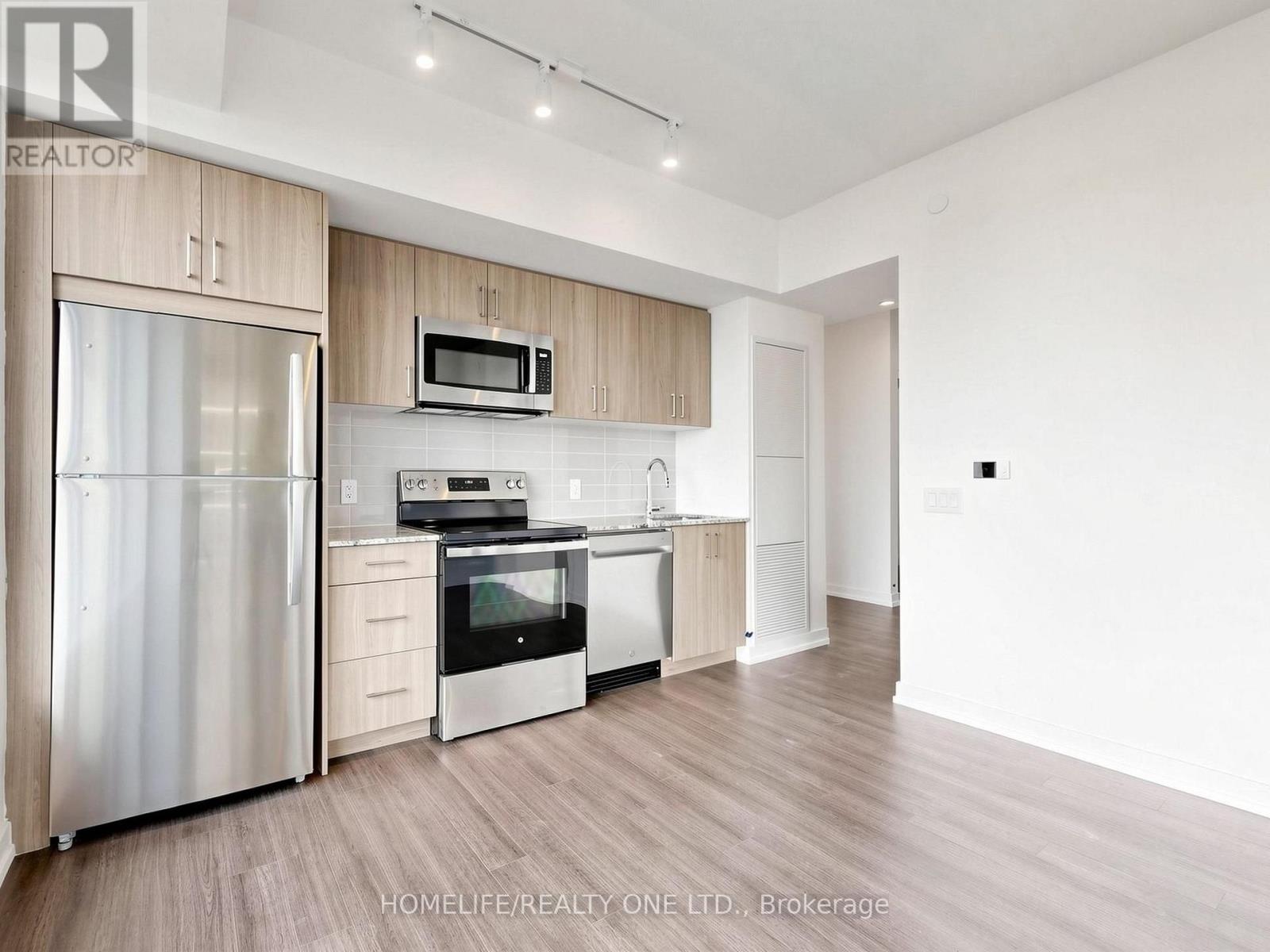 919 - 4010 Eglinton Avenue W, Toronto, Ontario M9A 0G5 - Photo 18 - W13774586