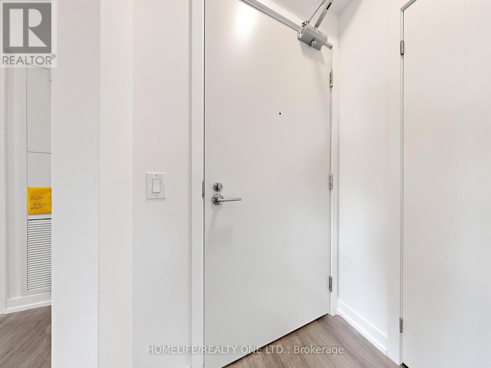 919 - 4010 Eglinton Avenue W, Toronto, Ontario M9A 0G5 - Photo 32 - W13774586
