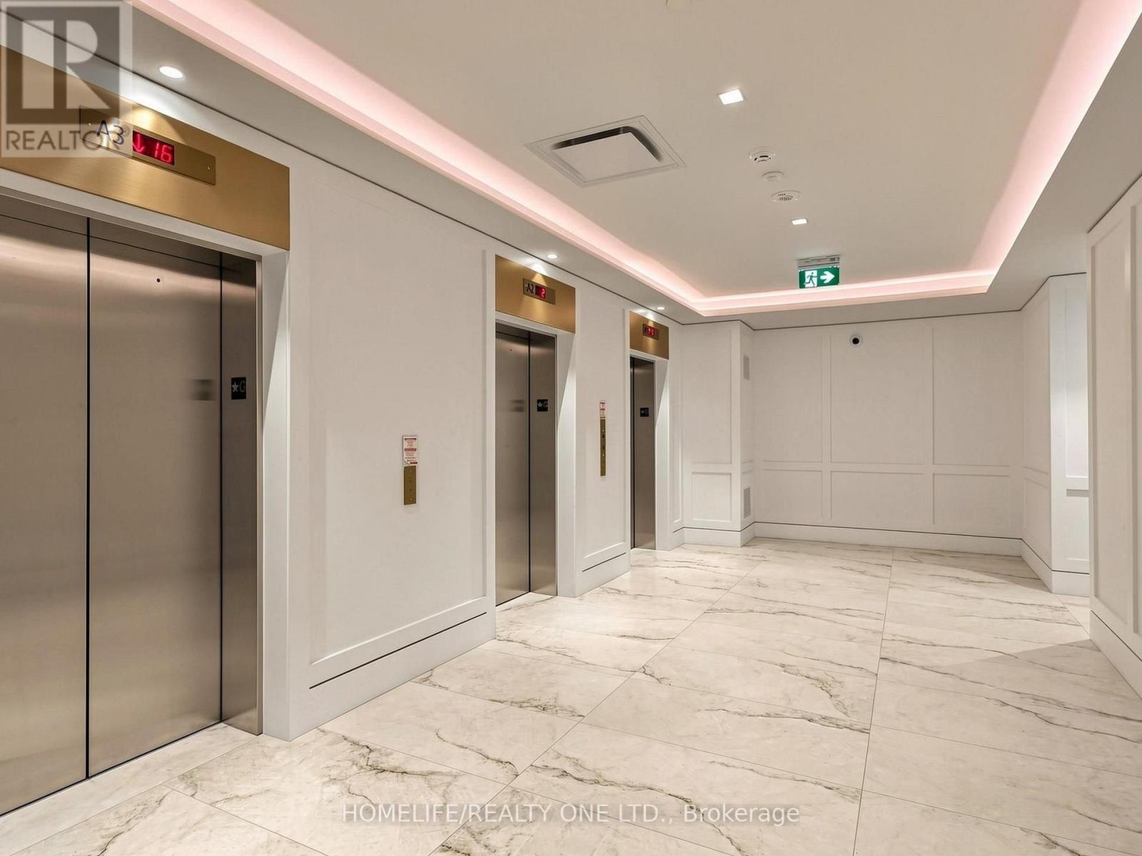 919 - 4010 Eglinton Avenue W, Toronto, Ontario M9A 0G5 - Photo 9 - W13774586