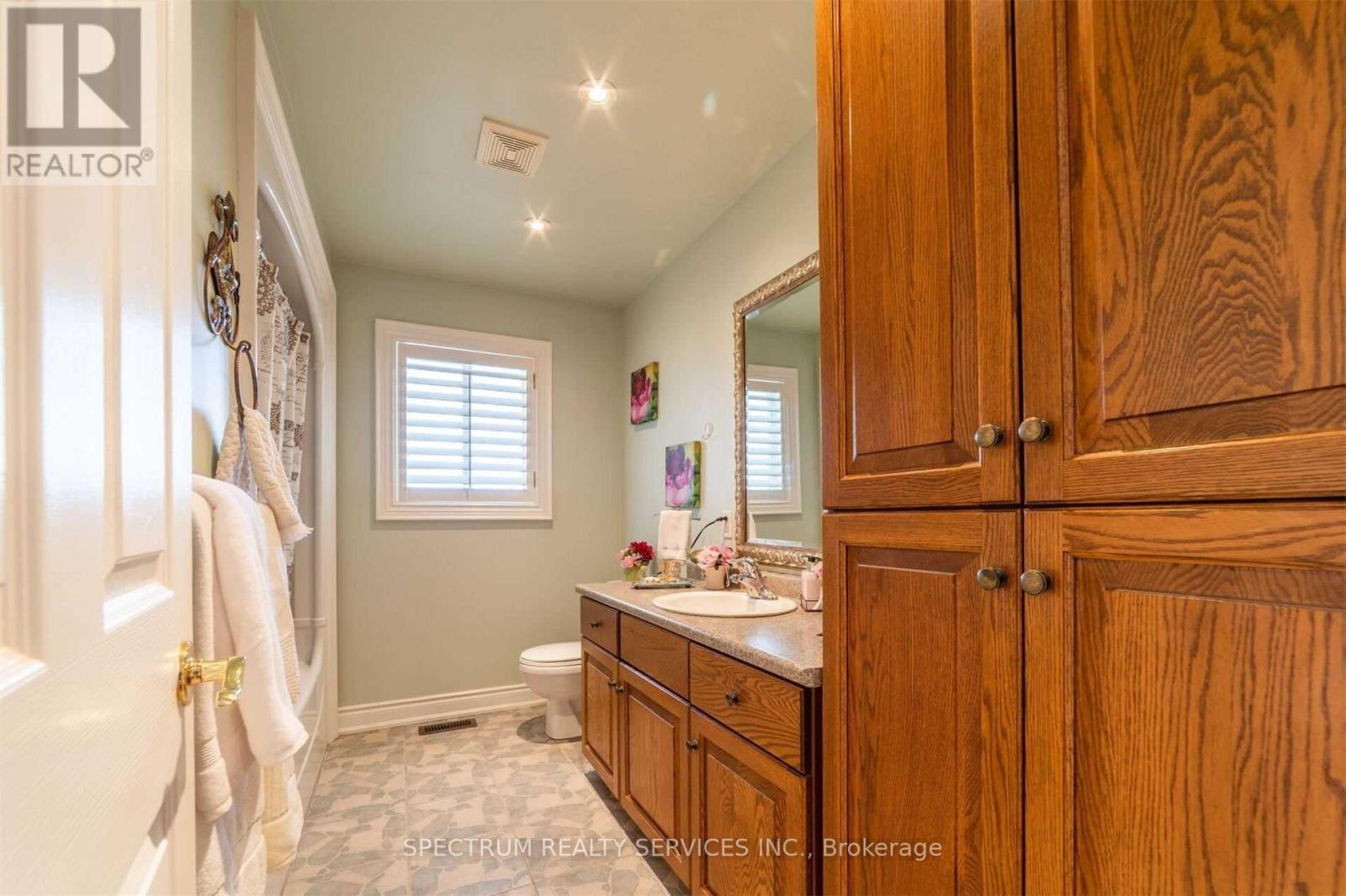 8112 Beaver Glen Drive, Niagara Falls, Ontario  L2H 3K5 - Photo 25 - X13774482