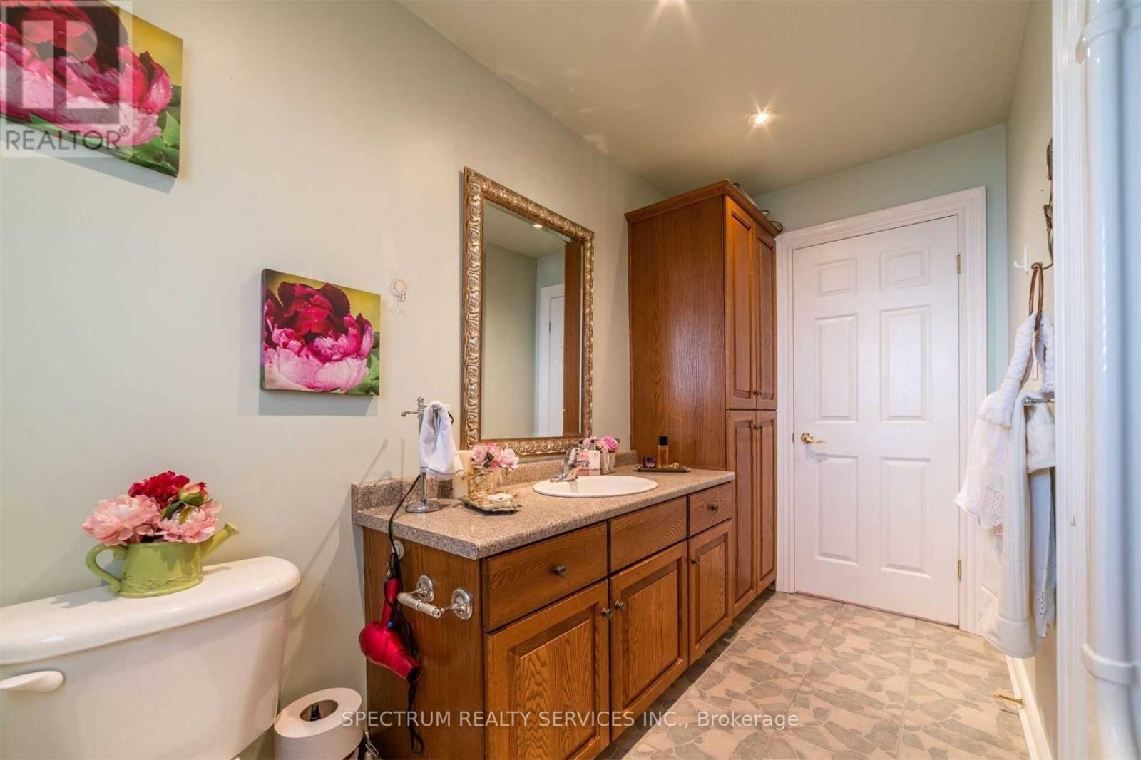 8112 Beaver Glen Drive, Niagara Falls, Ontario  L2H 3K5 - Photo 27 - X13774482