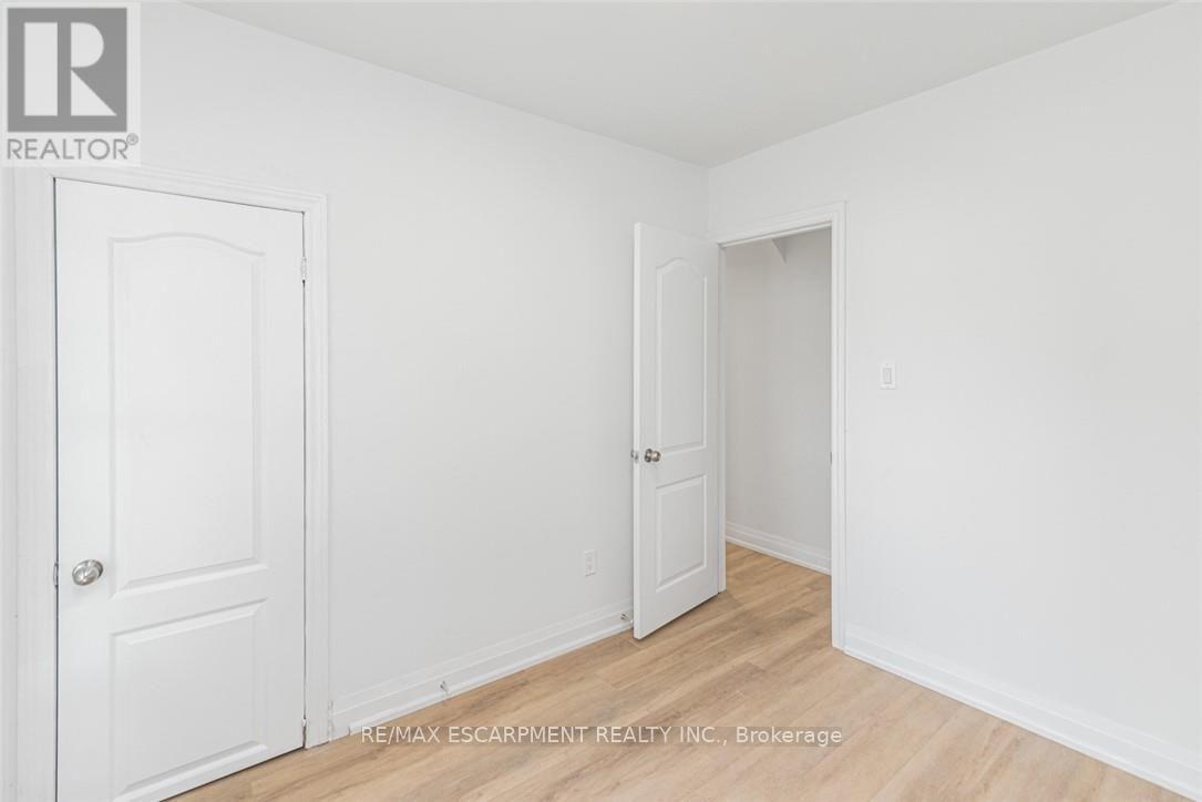 90 Belview Avenue, Hamilton (Crown Point), Ontario  L8L 7K8 - Photo 31 - X13774494