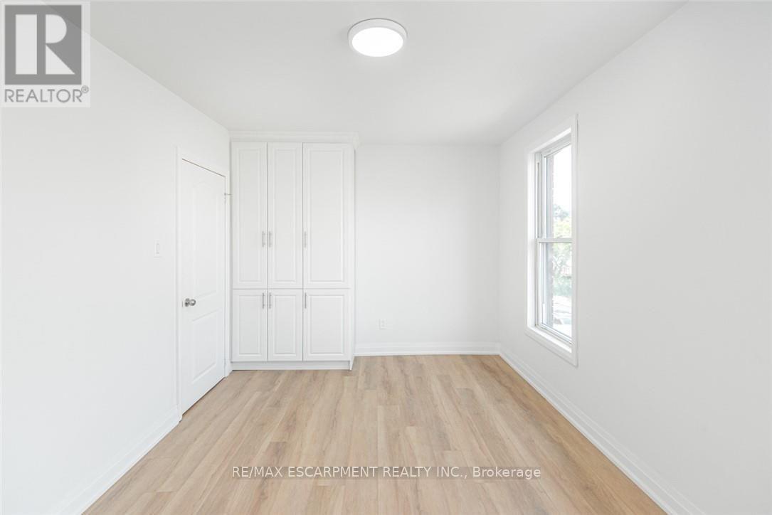 90 Belview Avenue, Hamilton (Crown Point), Ontario  L8L 7K8 - Photo 34 - X13774494