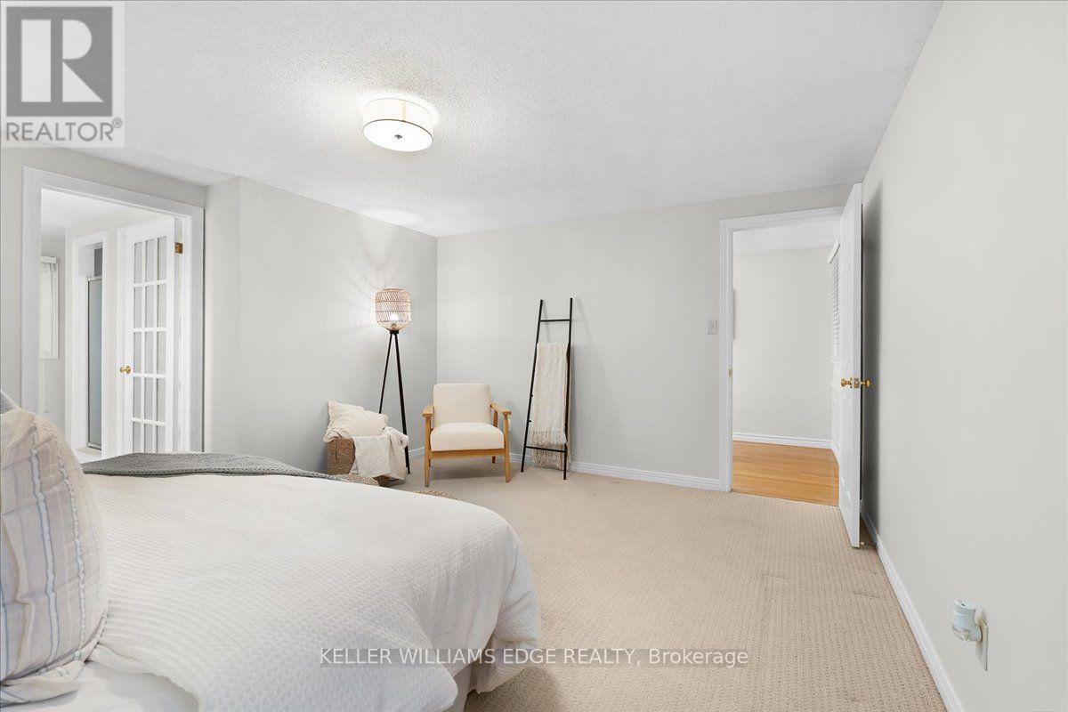37 Bourbon Court, Hamilton, Ontario  L9B 2E9 - Photo 24 - X13774514