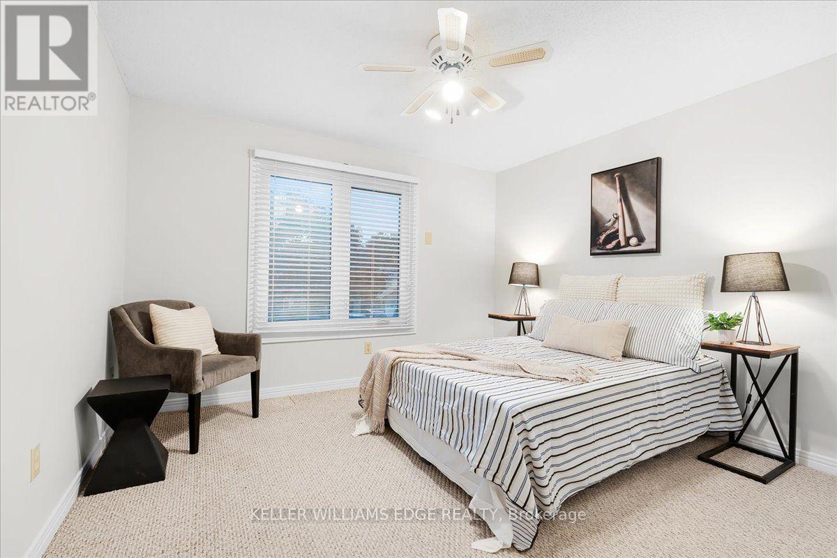 37 Bourbon Court, Hamilton, Ontario  L9B 2E9 - Photo 25 - X13774514