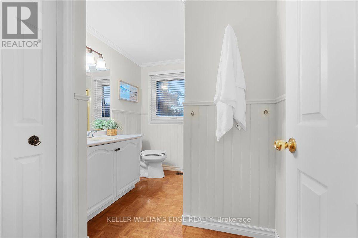 37 Bourbon Court, Hamilton, Ontario  L9B 2E9 - Photo 28 - X13774514