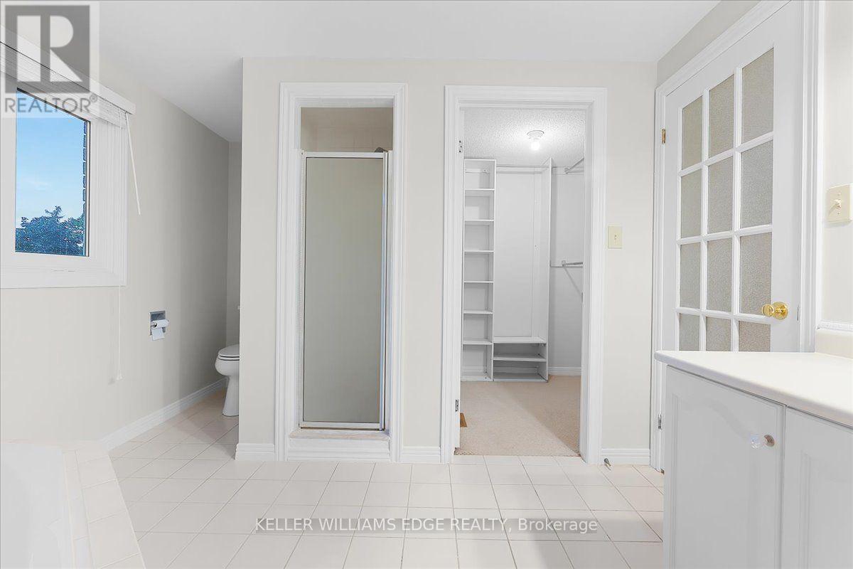 37 Bourbon Court, Hamilton, Ontario  L9B 2E9 - Photo 36 - X13774514