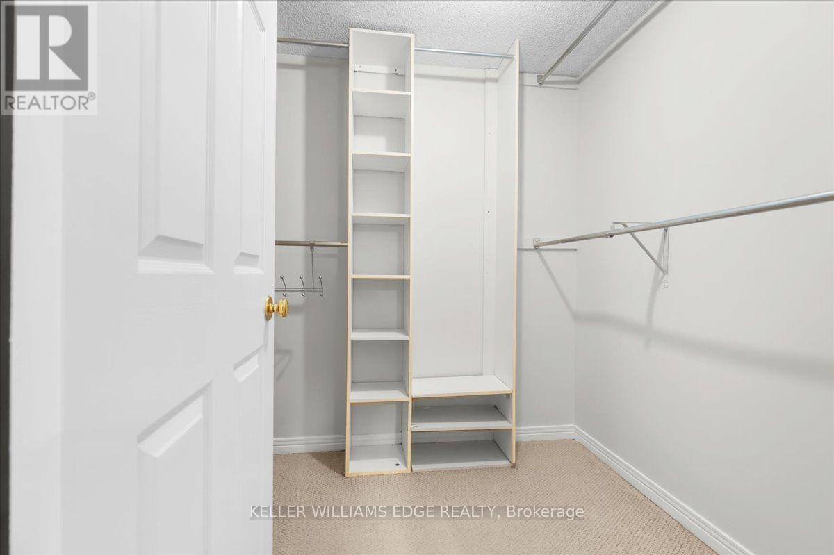 37 Bourbon Court, Hamilton, Ontario  L9B 2E9 - Photo 37 - X13774514