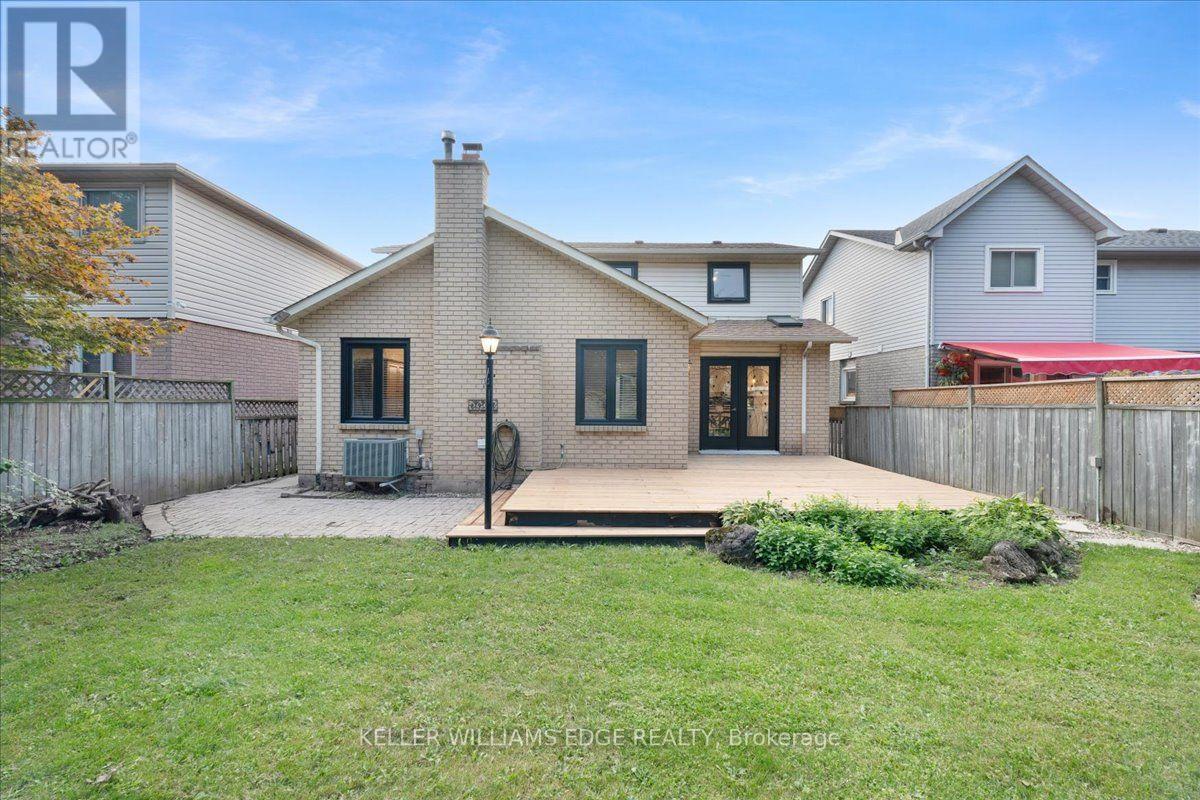 37 Bourbon Court, Hamilton, Ontario  L9B 2E9 - Photo 39 - X13774514