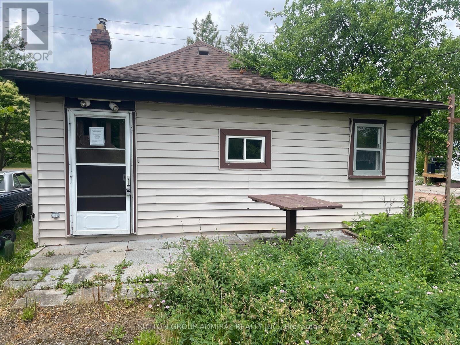 192 FRUITLAND ROAD, Hamilton, Ontario