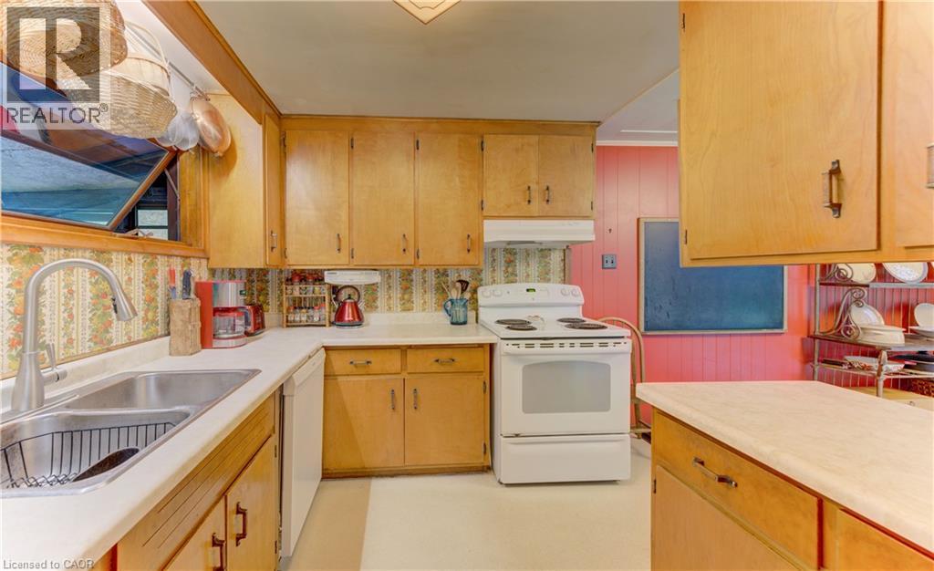 80 Chapel Hill Drive, Kitchener, Ontario  N2R 1N2 - Photo 9 - 40862011
