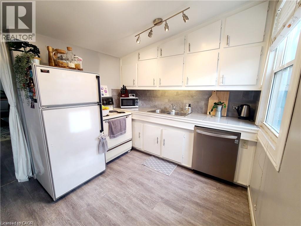40 Whitfield Avenue, Hamilton, Ontario  L8L 4B6 - Photo 9 - 40862566