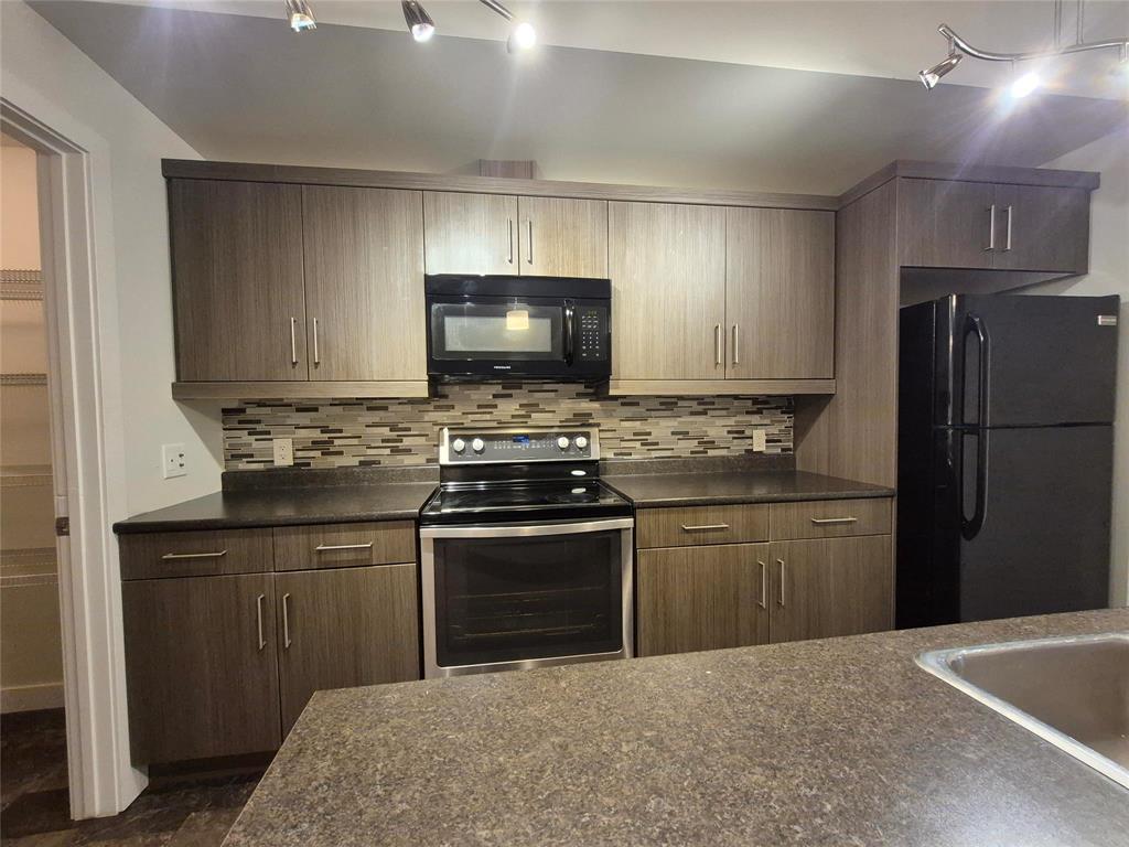 25 1124 Dawson Road, Lorette, Manitoba  R5K 0S8 - Photo 6 - 202622809